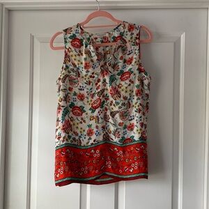 Rose and olive tank top with floral detail gently used